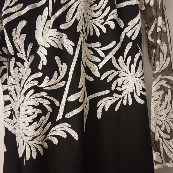 Evening gown - Picture 3 of 4